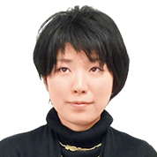個別指導ならではの指導にあたり