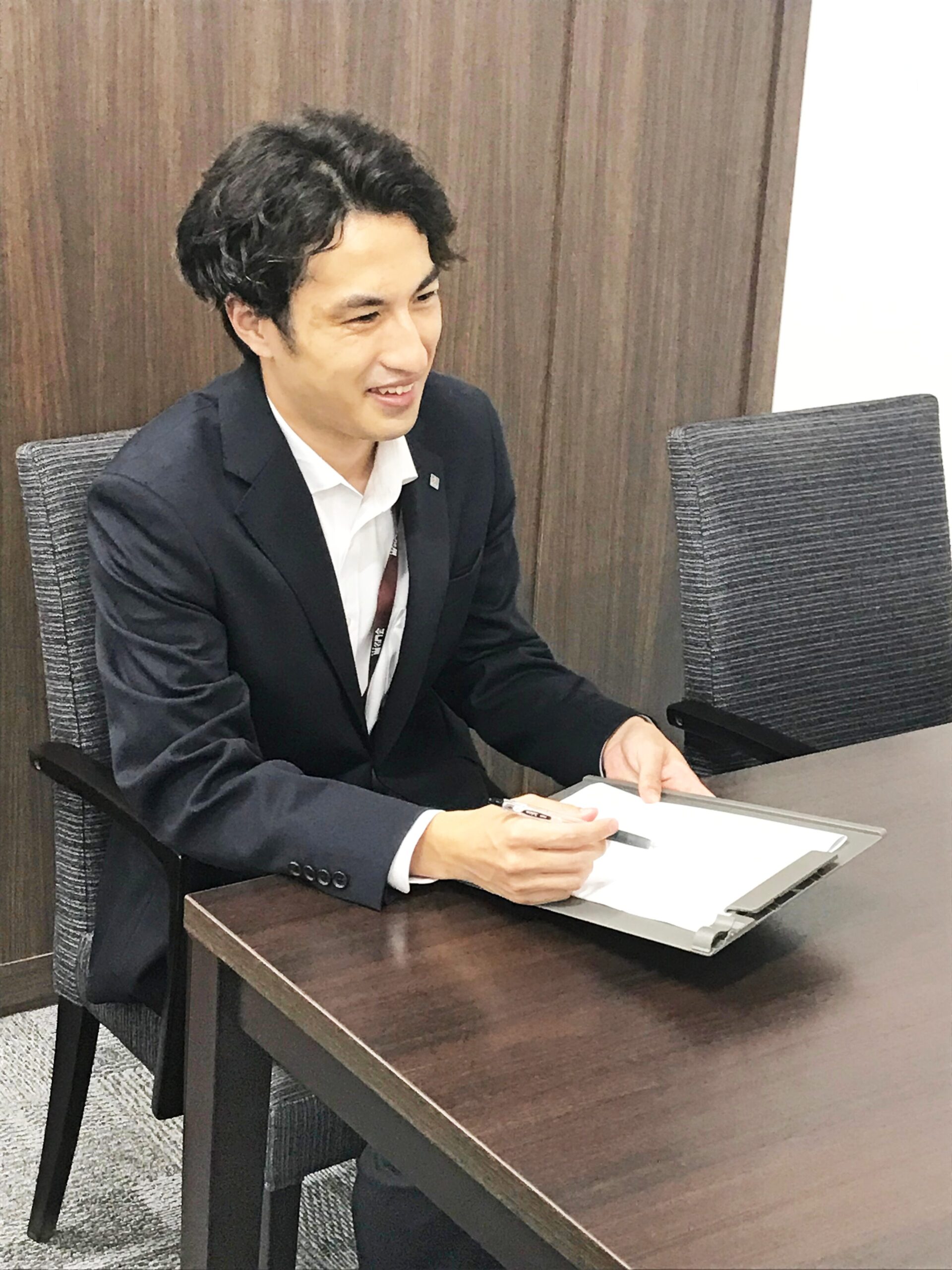 教務担任は「情報収集・スケジューリング・科目バランス管理」を行います。